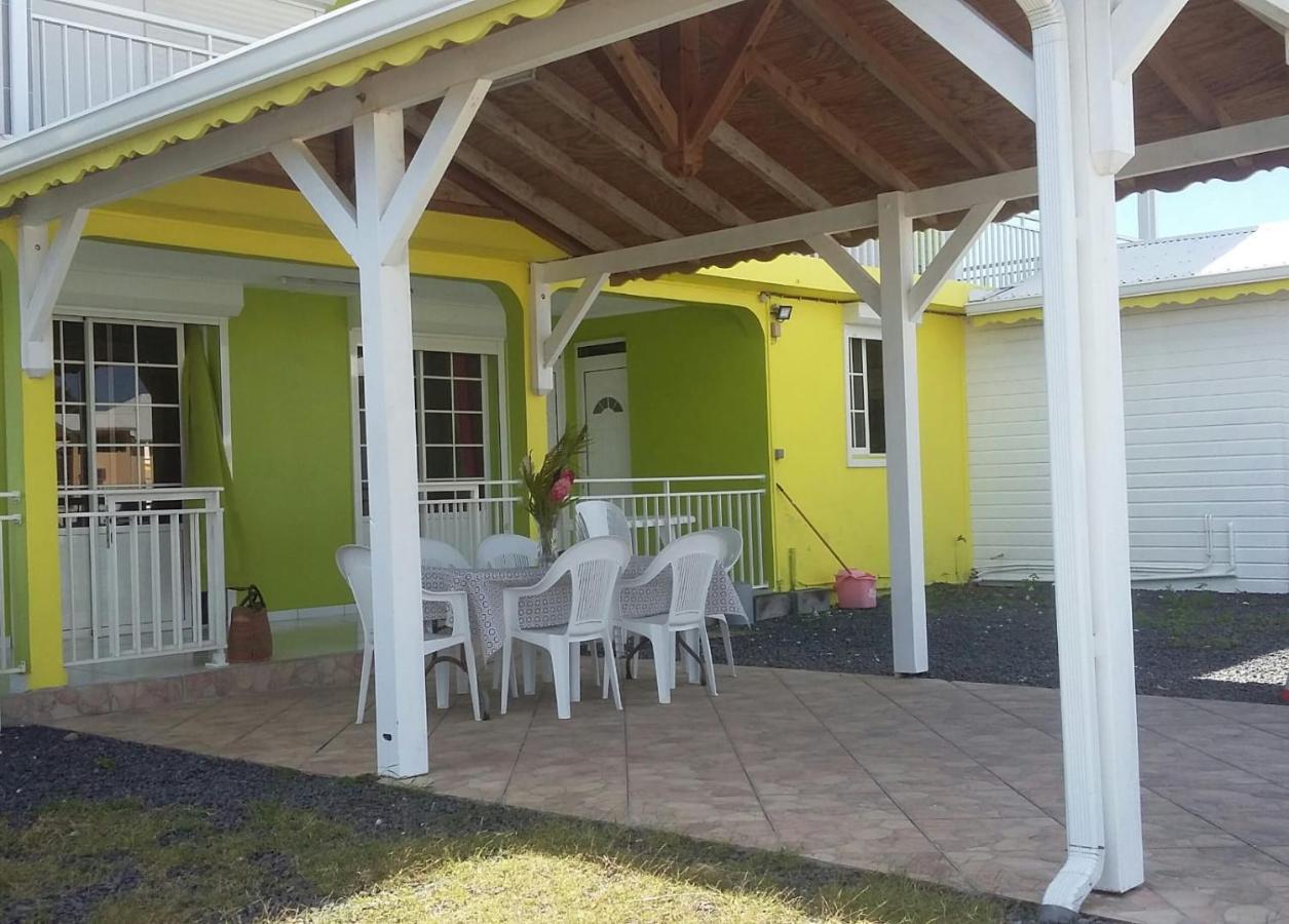 Villa Soleil De Surgy Sainte-Anne  Exteriör bild
