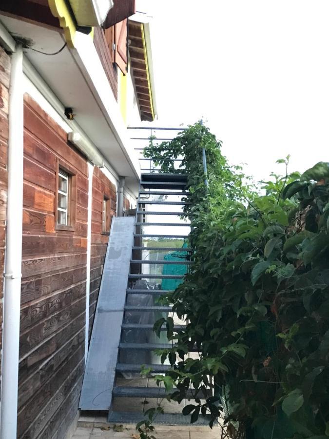 Villa Soleil De Surgy Sainte-Anne  Exteriör bild