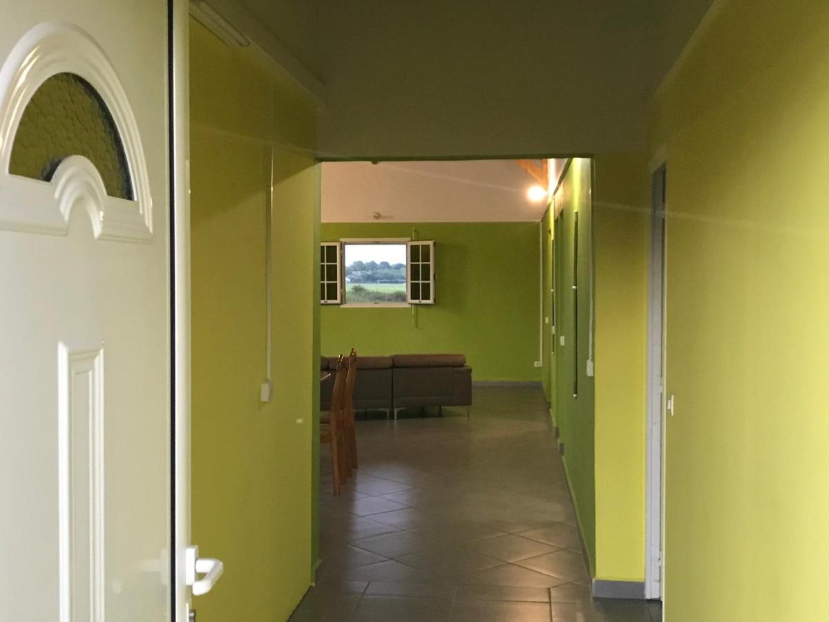 Villa Soleil De Surgy Sainte-Anne  Exteriör bild